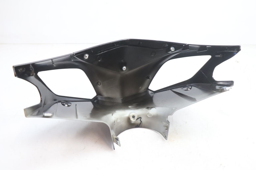 photo de TAPA MANILLAR TRASERO VASTRO STREET S 50 (2016 - 2021) - Primer plano técnico
