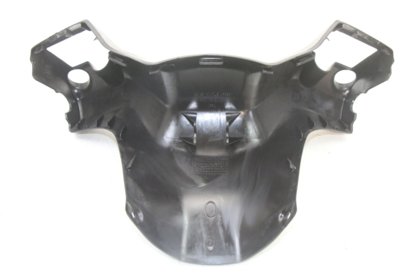 photo de TAPA MANILLAR TRASERO SUZUKI BURGMAN 125 (2015 - 2017) - Detalles de los puntos de fijación