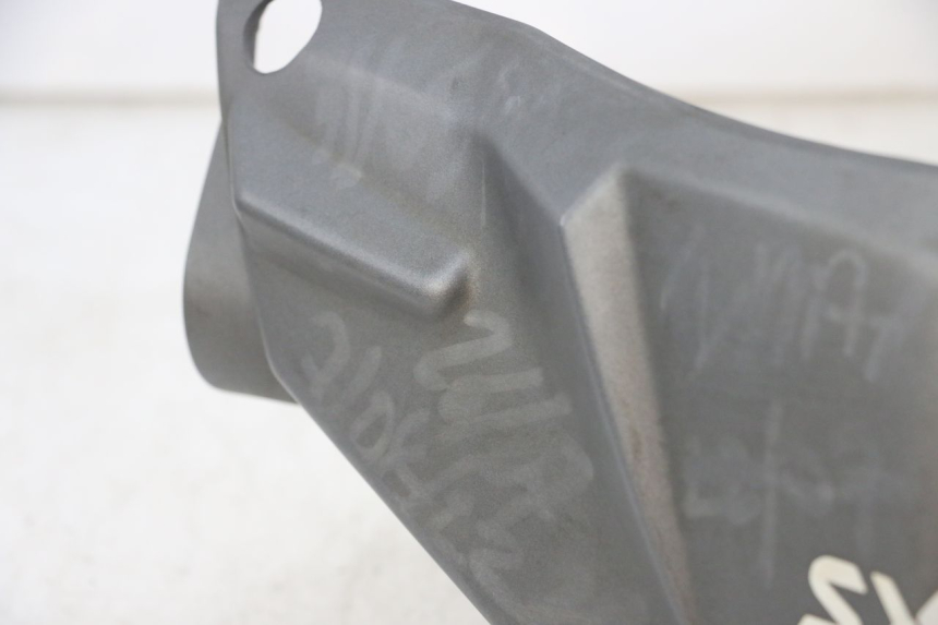 photo de TAPA MANILLAR TRASERO SYM ORBIT 2 4T 50 (2008 - 2017) - Estado de la superficie y material