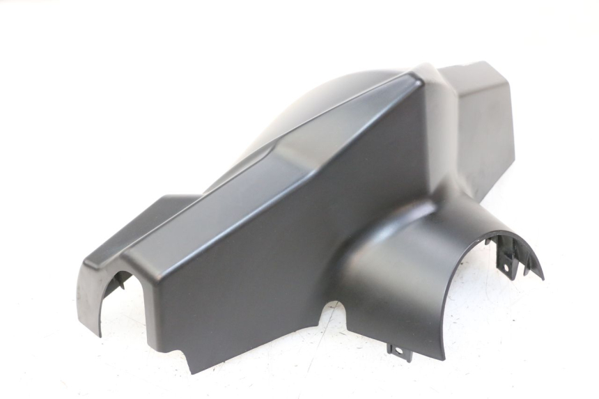 photo de TAPA MANILLAR TRASERO TNT MOTOR BOSTON 4T 50 (2018 - 2025) - Primer plano técnico