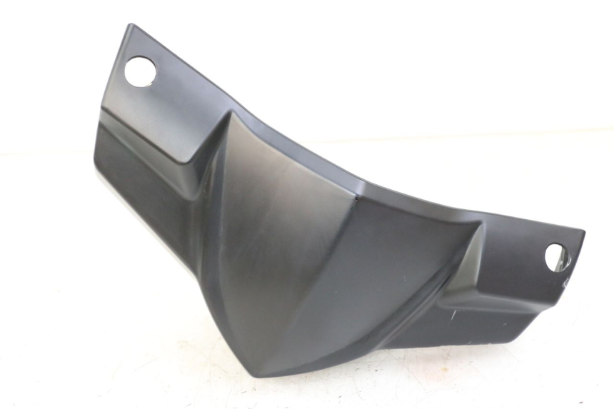 photo de TAPA MANILLAR TRASERO TNT MOTOR BOSTON 4T 50 (2018 - 2025) - Detalles de los puntos de fijación