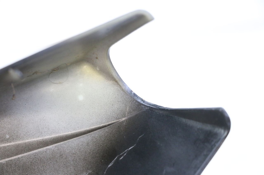 photo de CUBIERTA DEL MANILLAR DELANTERO TNT MOTOR ROMA 10' 4T 50 (2019 - 2022) - Zoom estado de uso