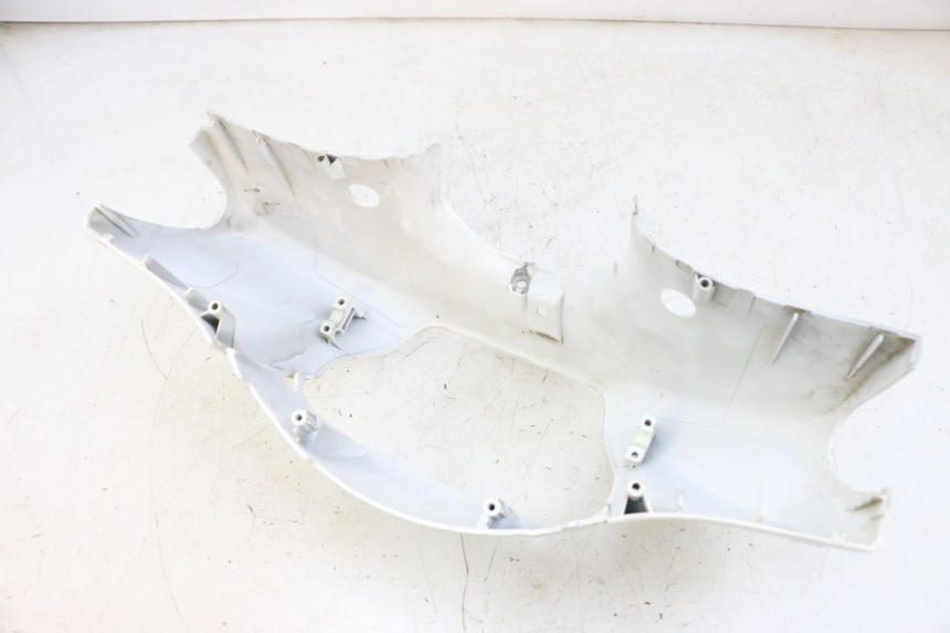 photo de TAPA MANILLAR TRASERO PEUGEOT TWEET PRO EFI 4T 50 (2021 - 2022) - Zoom estado de uso