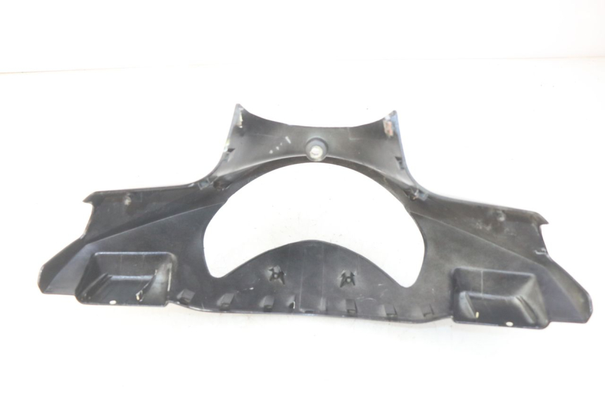 photo de CUBIERTA DEL MANILLAR DELANTERO PEUGEOT V-CLIC VCLIC 50 (2007 - 2013) - Vista general del producto