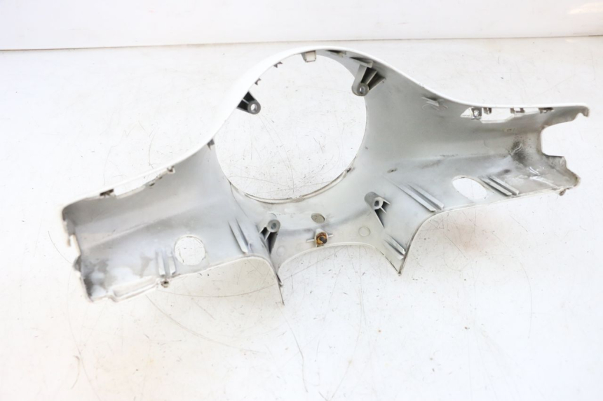 photo de TAPA MANILLAR TRASERO PIAGGIO VESPA GTS SUPER IE 125 (2009 - 2016) - Recambio usado revisado