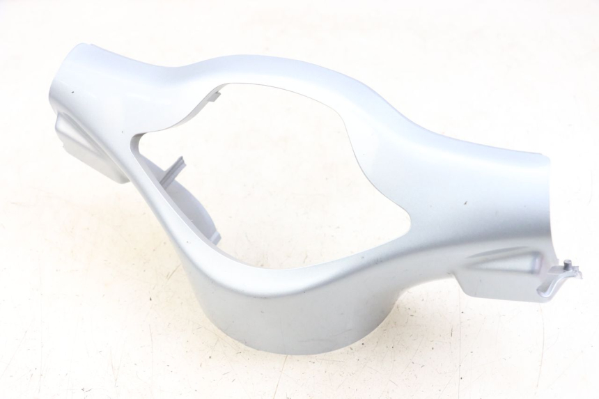 photo de CUBIERTA DEL MANILLAR DELANTERO PIAGGIO VESPA PRIMAVERA 4T 50 (2021 - 2024) - Vista principal