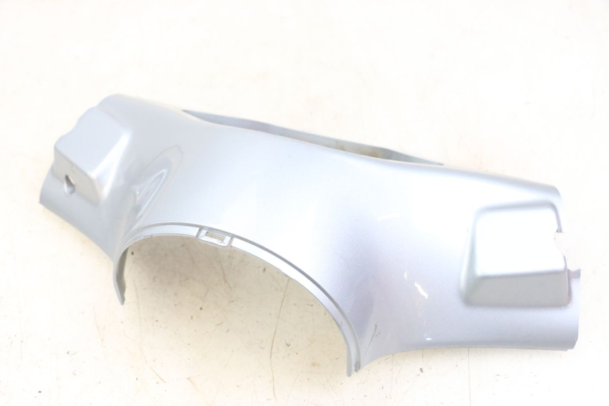 photo de CUBIERTA DEL MANILLAR DELANTERO PIAGGIO VESPA PRIMAVERA 4T 50 (2021 - 2024) - Vista general del producto