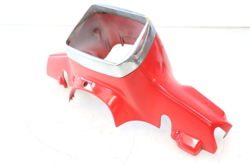 photo de CUBIERTA DEL MANILLAR DELANTERO PIAGGIO VESPA S 2T 50 (2007 - 2014) - Características distintivas