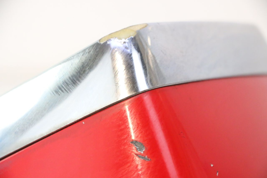 photo de CUBIERTA DEL MANILLAR DELANTERO PIAGGIO VESPA S 2T 50 (2007 - 2014) - Foto de producto adicional