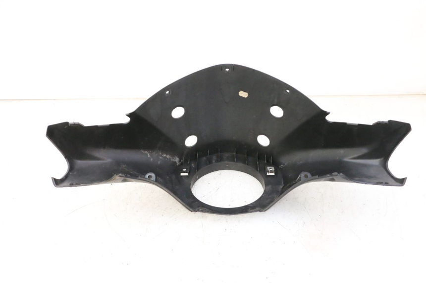 photo de TAPA MANILLAR TRASERO YAMAHA X-CITY XCITY 125 (2007 - 2013) - Detalles de los puntos de fijación