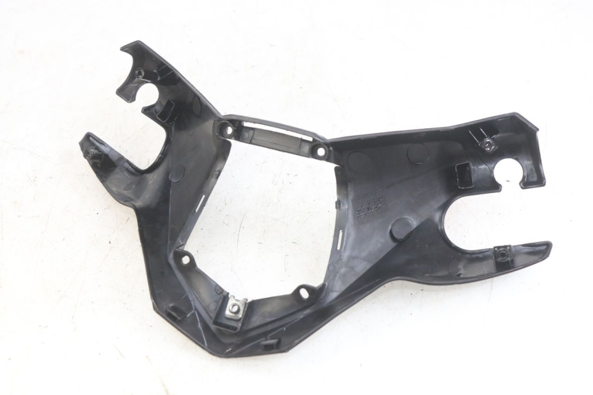 photo de CUBIERTA DEL MANILLAR DELANTERO YAMAHA X-MAX XMAX 125 (2010 - 2013) - Vista general del producto
