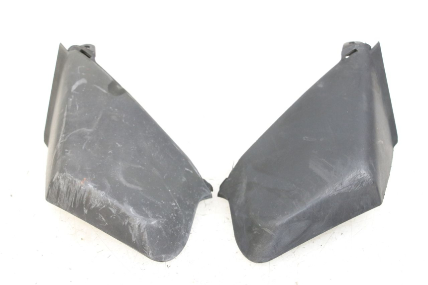 photo de CUBIERTA DEL MANILLAR DELANTERO YAMAHA XMAX X-MAX 125 (2006 - 2009) - Vista principal