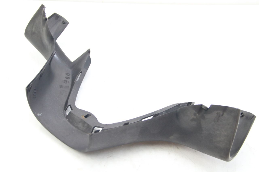 photo de CUBIERTA DEL MANILLAR DELANTERO PIAGGIO X8 125 (2004 - 2007) - Zoom estado de uso