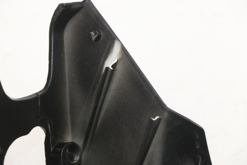 photo de TAPA MANILLAR TRASERO RAZZO XENON 4T 50 (2008 - 2012) - Otra perspectiva