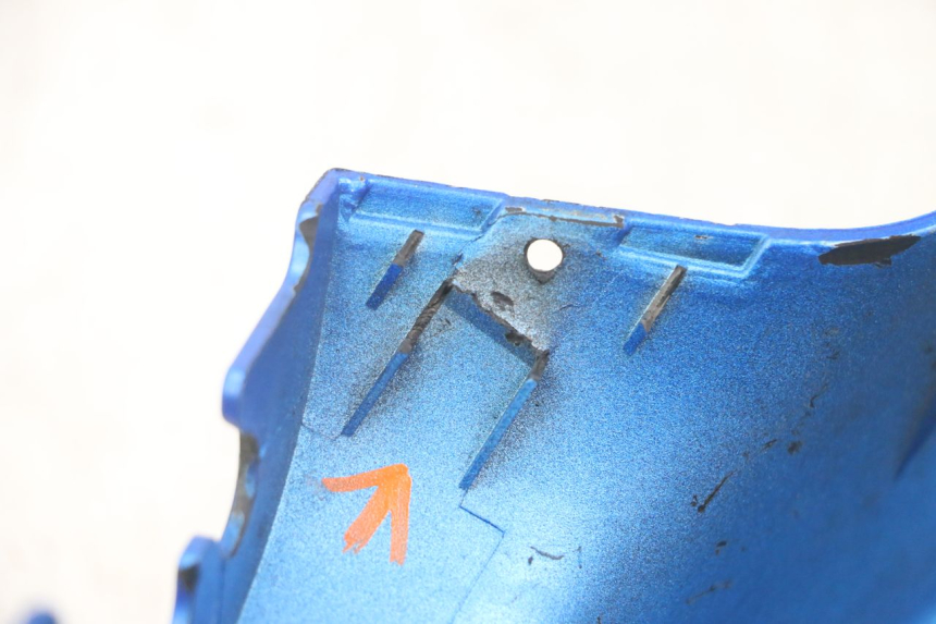 photo de TAPA MANILLAR TRASERO YAMAHA BW'S NG NEXT GENERATION 50 (1996 - 2003) - Primer plano técnico