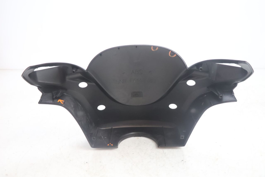 photo de CUBIERTA DEL MANILLAR DELANTERO YAMAHA YP MAJESTY 125 (2002 - 2006) - Vista general del producto