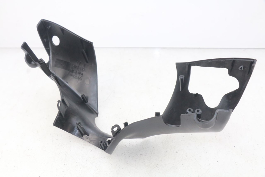 photo de TAPA MANILLAR TRASERO PIAGGIO ZIP 4T 50 (2006 - 2017) - Detalle de la pieza