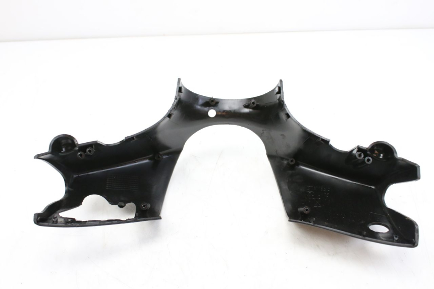 photo de CUBIERTA DEL MANILLAR DELANTERO PIAGGIO ZIP 4T 50 (2018 - 2020) - Otra perspectiva