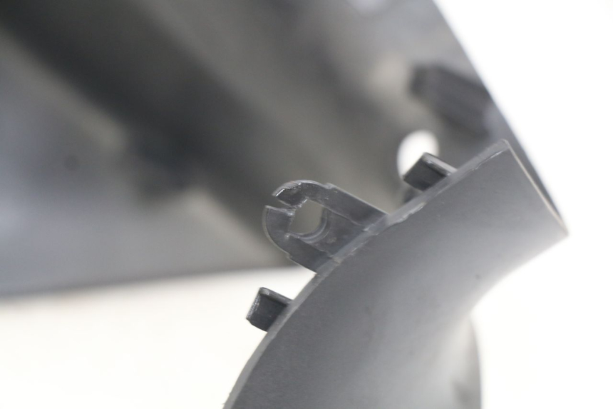 photo de CUBIERTA DEL MANILLAR DELANTERO PIAGGIO ZIP 4T 50 (2018 - 2020) - Zoom estado de uso