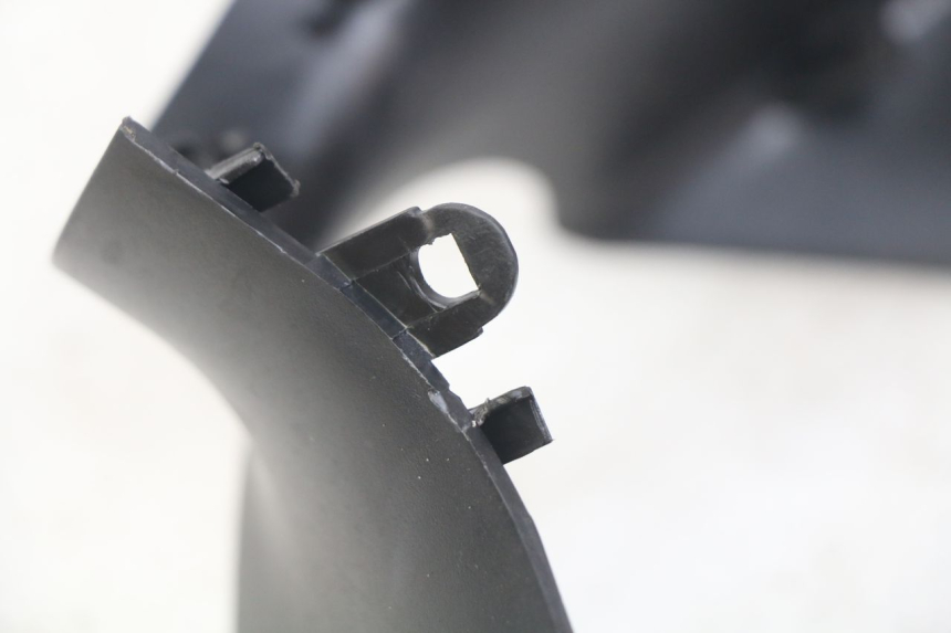 photo de CUBIERTA DEL MANILLAR DELANTERO PIAGGIO ZIP 4T 50 (2018 - 2020) - Detalle de la pieza