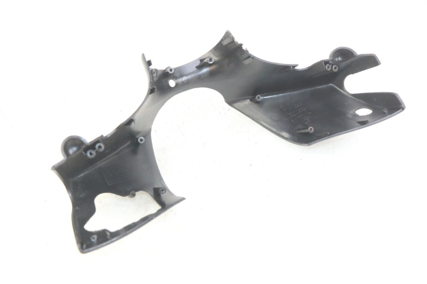 photo de CUBIERTA DEL MANILLAR DELANTERO PIAGGIO ZIP 4T 50 (2018 - 2020) - Zoom estado de uso