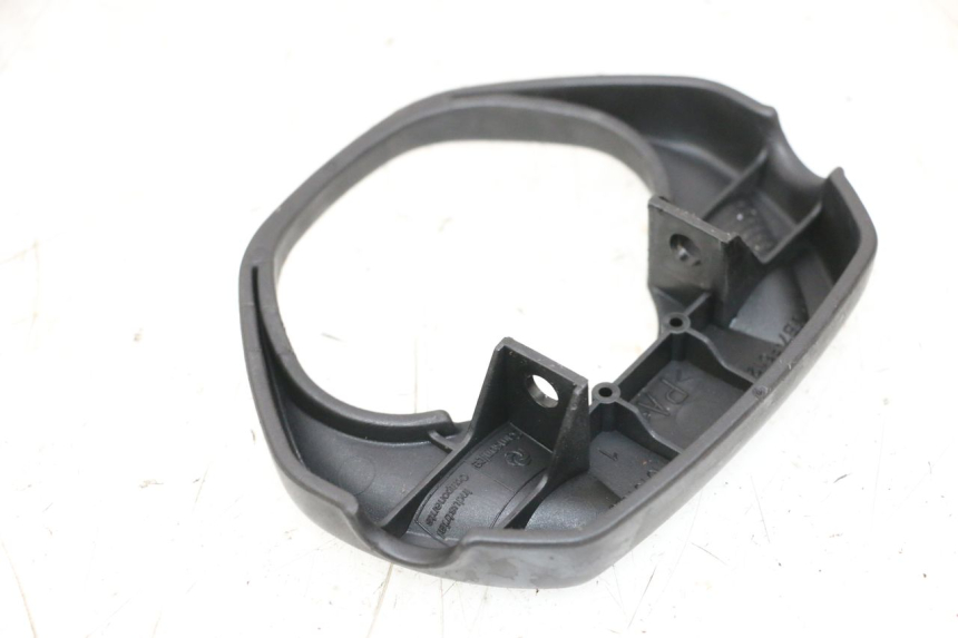 photo de TAPA MANILLAR MBK BOOSTER SPIRIT NAKED 50 (2004 - 2017) - Detalle de la pieza