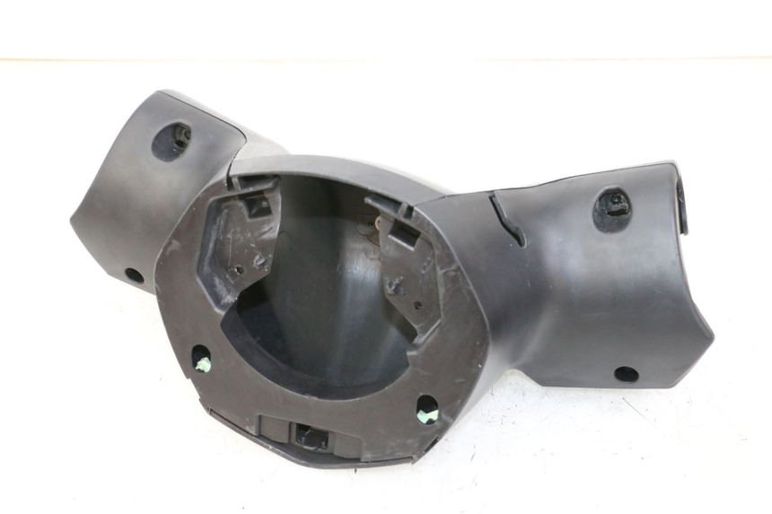 photo de TAPA MANILLAR PEUGEOT CITYSTAR 50 (2013 - 2017) - Detalle de la pieza