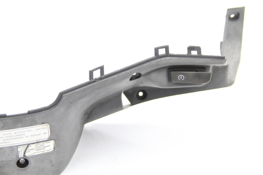 photo de TAPA MANILLAR CONMUTADOR HONDA FES PANTHEON 125 (2003 - 2007) - Otra perspectiva