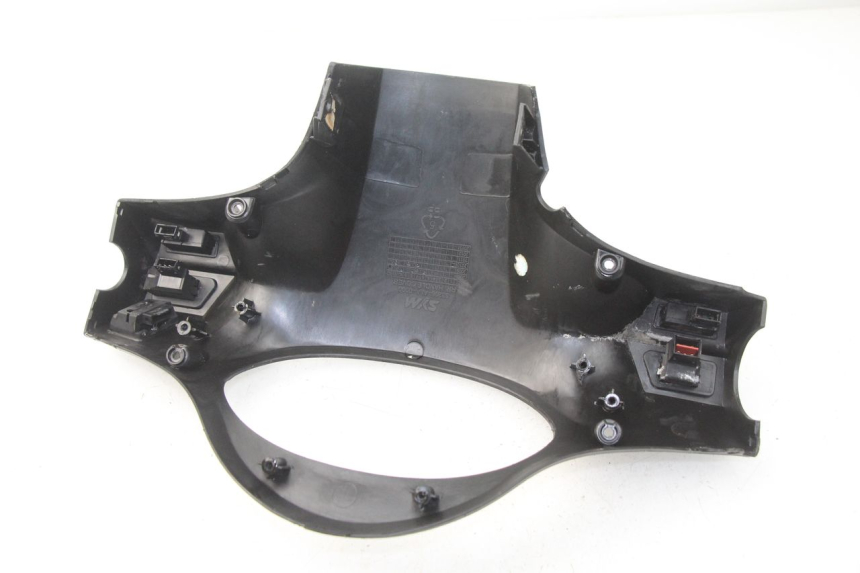 photo de TAPA MANILLAR CONMUTADOR SYM FIDDLE 2 50 (2008 - 2013) - Detalle de la pieza