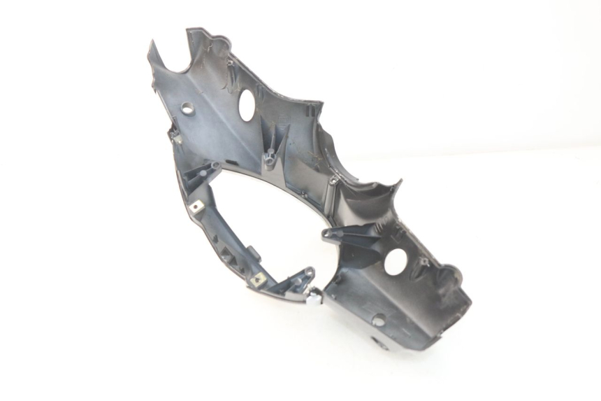 photo de TAPA MANILLAR CONMUTADOR PIAGGIO FLY IE 125 (2012 - 2017) - Primer plano de alta resolución