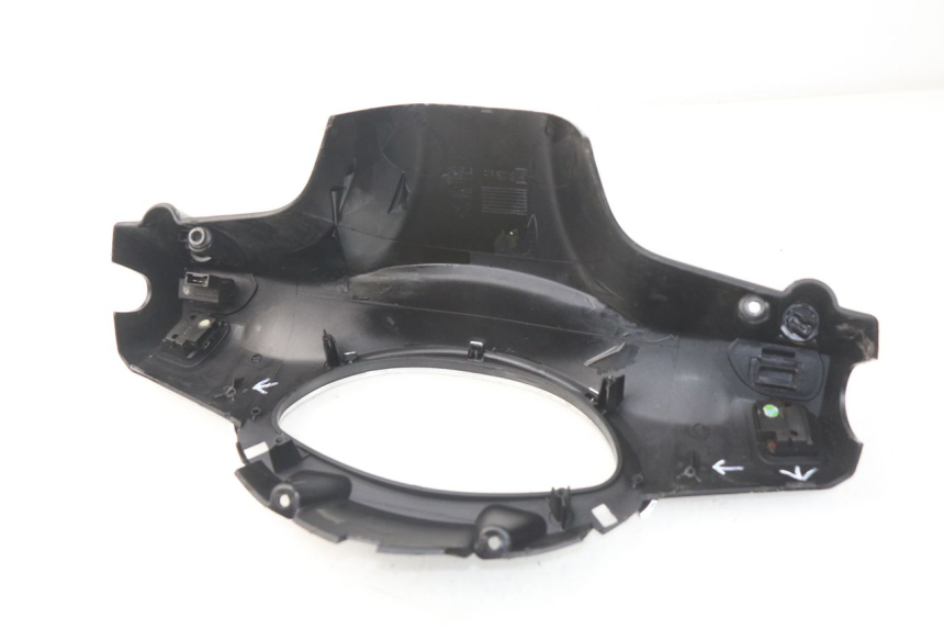 photo de TAPA MANILLAR CONMUTADOR PIAGGIO FLY IE 125 (2012 - 2017) - Zoom estado de uso