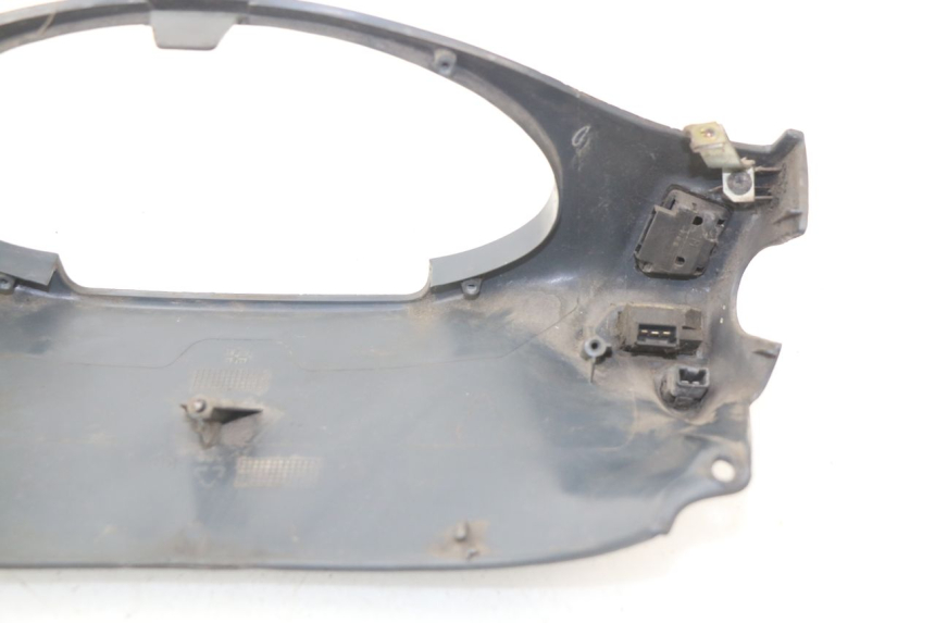 photo de TAPA MANILLAR CONMUTADOR PIAGGIO HEXAGON LX4 125 (1998 - 2001) - Zoom estado de uso