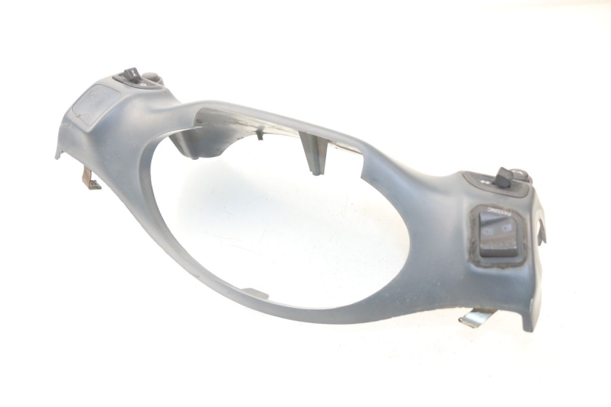 photo de TAPA MANILLAR CONMUTADOR PIAGGIO HEXAGON LX4 125 (1998 - 2001) - Vista general del producto