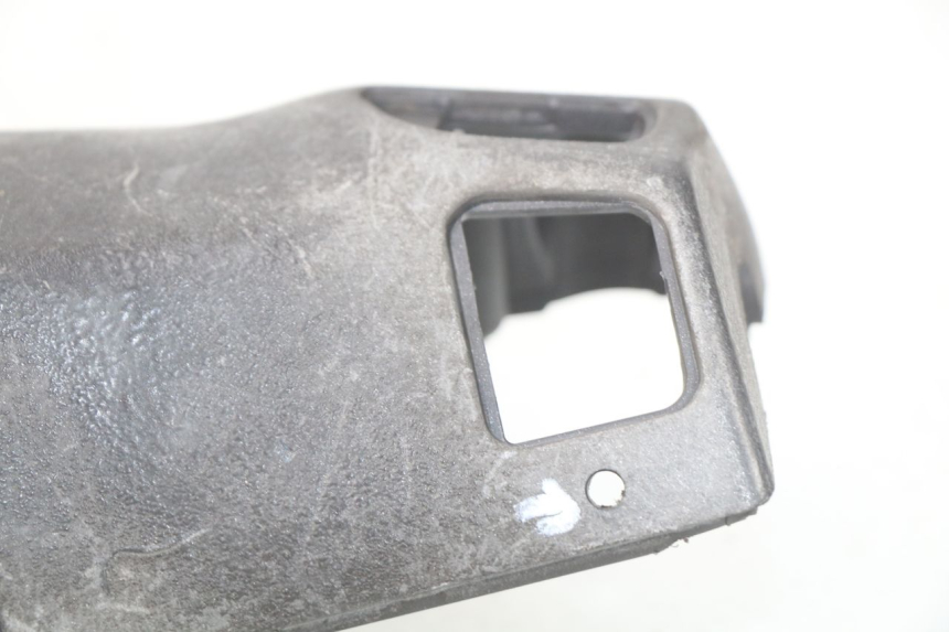 photo de TAPA MANILLAR CONMUTADOR PIAGGIO LIBERTY 4T 50 (2009 - 2015) - Recambio usado revisado