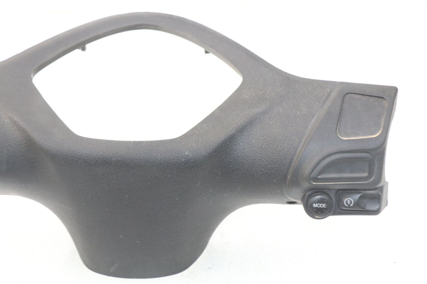 photo de TAPA MANILLAR CONMUTADOR PIAGGIO LIBERTY IGET 4T 50 (2015 - 2020) - Primer plano técnico