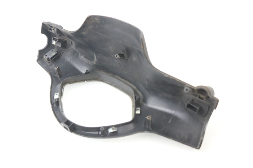 photo de TAPA MANILLAR CONMUTADOR PIAGGIO LIBERTY 125 (2009 - 2013) - Detalle de la pieza