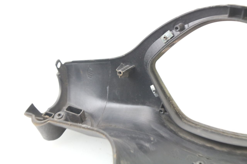photo de TAPA MANILLAR CONMUTADOR PIAGGIO LIBERTY 125 (2009 - 2013) - Zoom estado de uso
