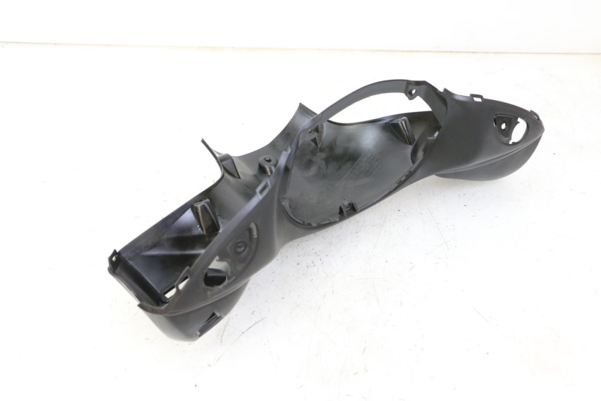 photo de TAPA MANILLAR CONMUTADOR MBK OVETTO ONE 2T 50 (2013 - 2017) - Detalle de la pieza