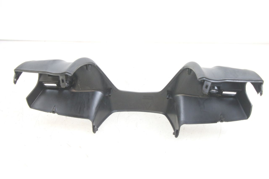 photo de CUBIERTA DEL MANILLAR DEL INTERRUPTOR DE LUCES. PIAGGIO MEDLEY 125 (2016 - 2023) - Zoom estado de uso