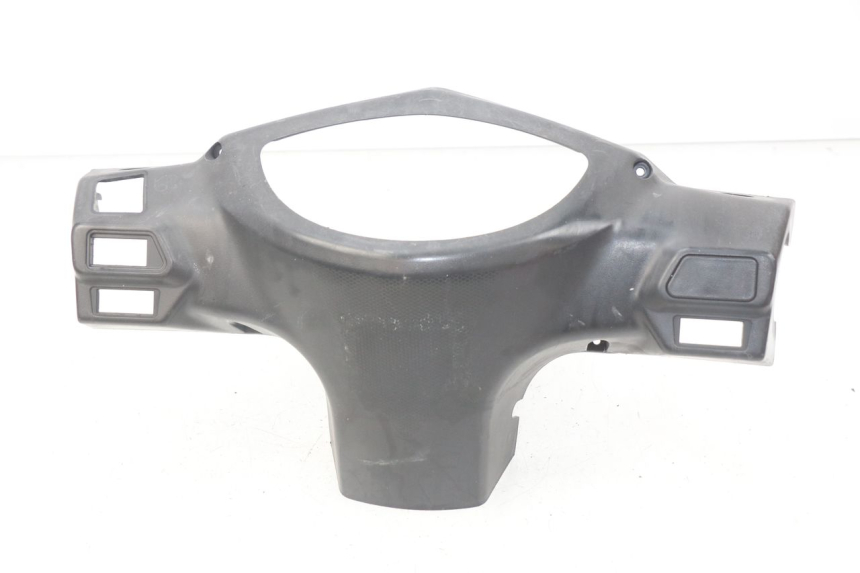 photo de CUBIERTA DEL MANILLAR DEL INTERRUPTOR DE LUCES. SYM ORBIT III 3 4T 50 (2018 - 2021) - Vista principal