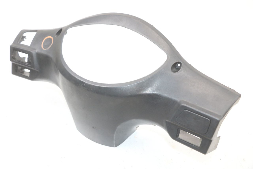 photo de TAPA MANILLAR CONMUTADOR PEUGEOT TWEET 125 (2018 - 2021) - Zoom estado de uso