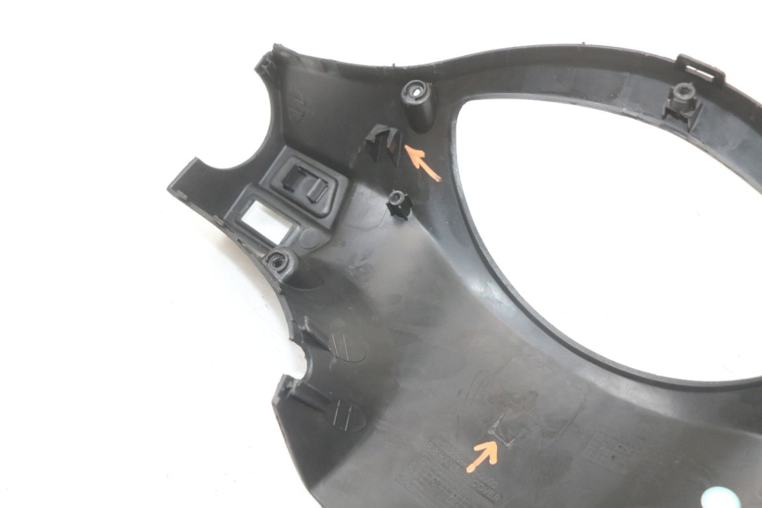 photo de TAPA MANILLAR CONMUTADOR PEUGEOT TWEET 125 (2018 - 2021) - Otra perspectiva