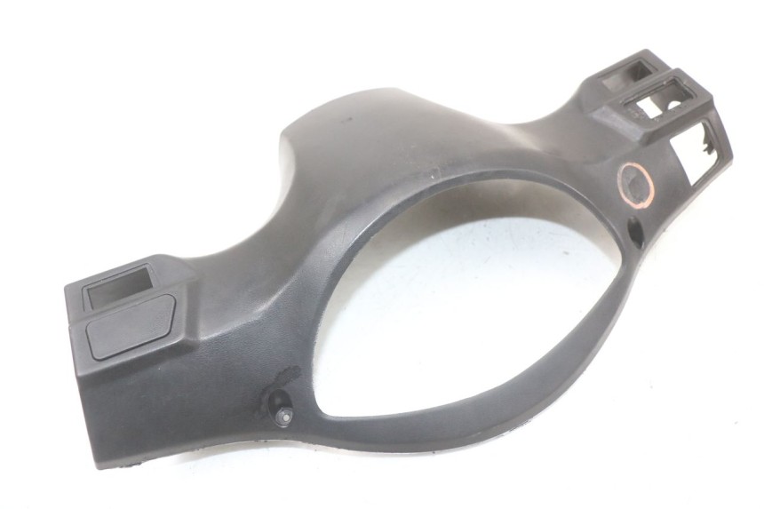 photo de TAPA MANILLAR CONMUTADOR PEUGEOT TWEET 125 (2018 - 2021) - Marcados y referencias originales