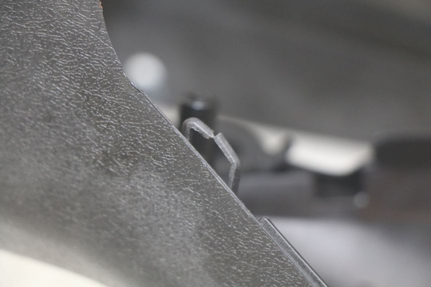 photo de CUBIERTA DEL MANILLAR DEL INTERRUPTOR DE LUCES. YAMAHA XMAX X-MAX 125 (2006 - 2009) - Detalle de la pieza