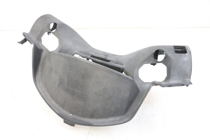 photo de CUBIERTA DEL MANILLAR DEL INTERRUPTOR DE LUCES. YAMAHA XMAX X-MAX 125 (2006 - 2009) - Otra vista del artículo