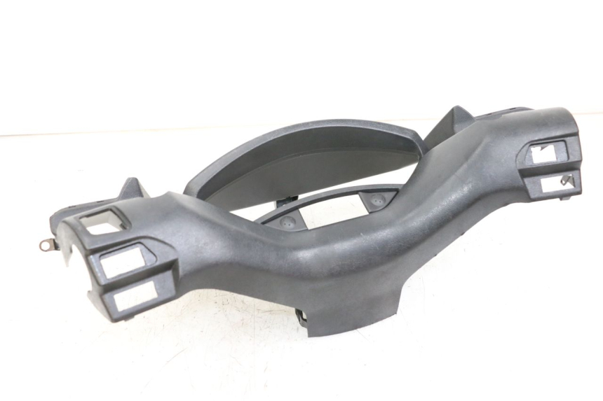 photo de CUBIERTA DEL MANILLAR DEL INTERRUPTOR DE LUCES. YAMAHA XMAX X-MAX 125 (2006 - 2009) - Marcados y referencias originales