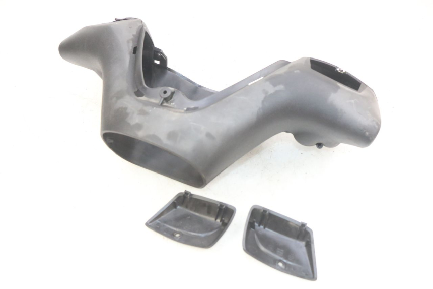 photo de CUBIERTA DEL MANILLAR DEL INTERRUPTOR DE LUCES. PIAGGIO XEVO - X EVO 125 (2007 - 2017) - Estado de la superficie y material