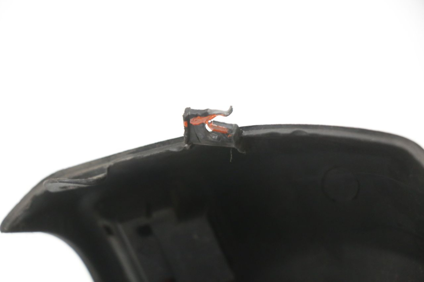 photo de CUBIERTA DEL MANILLAR DEL INTERRUPTOR DE LUCES. PIAGGIO XEVO - X EVO 125 (2007 - 2017) - Otra vista del artículo