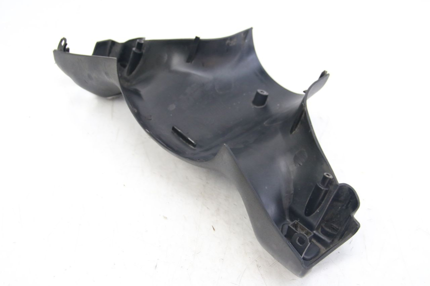photo de CUBIERTA DEL MANILLAR DEL INTERRUPTOR DE LUCES. PIAGGIO ZIP 4T 50 (2018 - 2020) - Estado de la superficie y material
