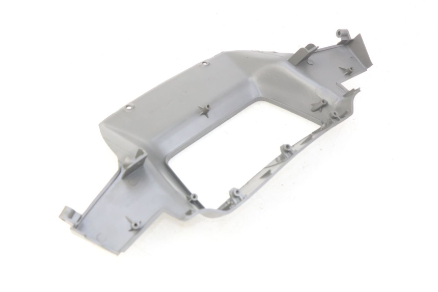 photo de CUBIERTA DEL MANILLAR SUZUKI CP 80 (1985 - 1996) - Detalle de la pieza